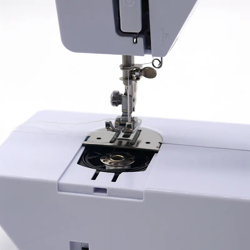 T-Shirt Sewing Machine Double Needle Hemming Interlock Flat Lock 38 Stitch Household Multifunctional Electric Sewing Machine For Leather Use