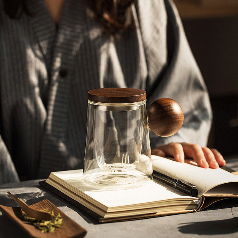 Glass Tea Cup, High-End Tea Water Separation Cup, Office Creative Flower Tea Cup